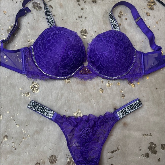 Custom Rhinestone Victoria's Secret Vibrant Purple Lace Bra Set - Picture 2 of 4